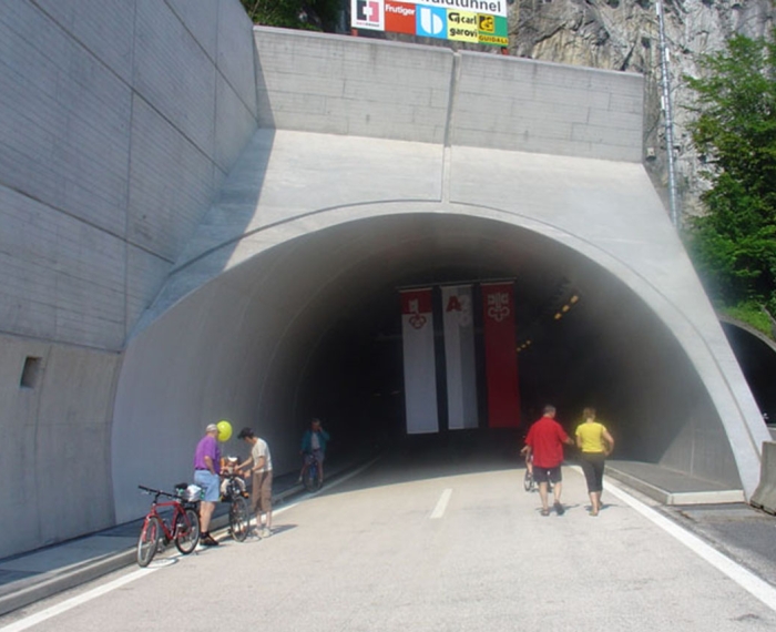 Kirchenwaldtunnel Portalzone Acheregg, Stansstad